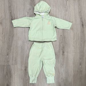kids carter’s green jacket and pants set